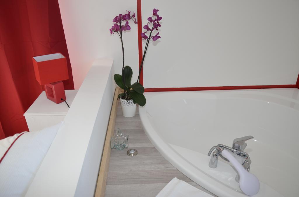 La Grange Du Coulin Bed & Breakfast Onesse-et-Laharie Ruang foto